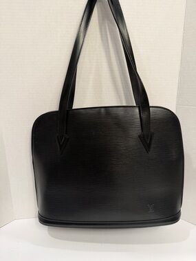 Louis Vuitton Black Epi Leather Shoulder Tote